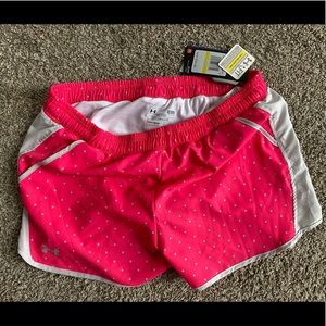 Running shorts